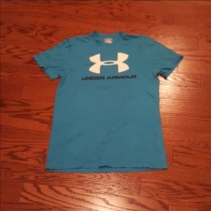 Men’s UA shirt
